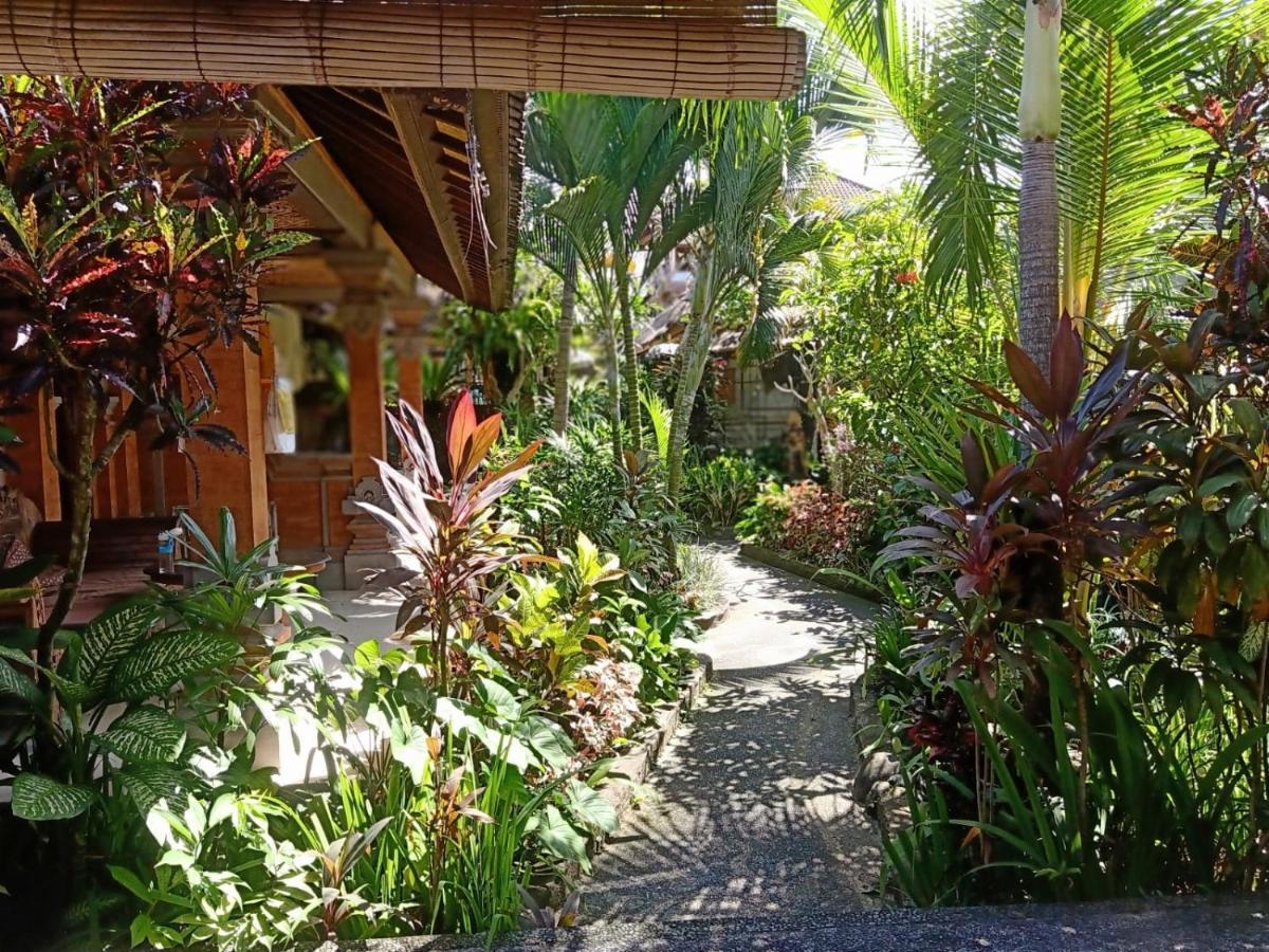 Family Guest House Ουμπούντ Εξωτερικό φωτογραφία